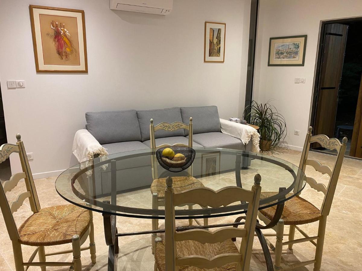 Maison dans la pinède Rognes Extérieur photo